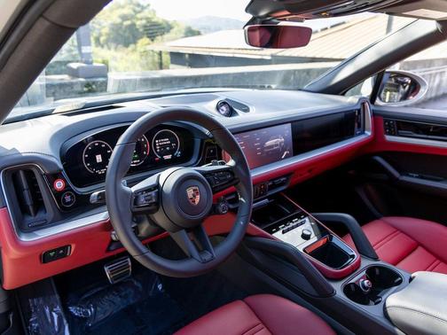 2026 Porsche Cayenne Cayenne S E-Hybrid