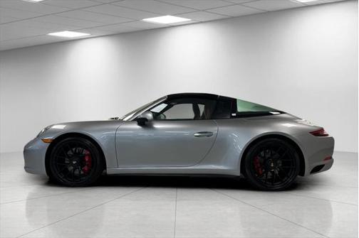 2017 Porsche 911 Targa 4 GTS