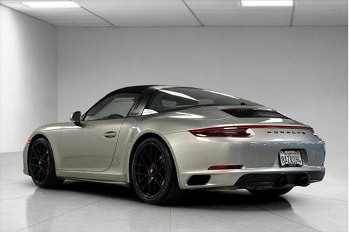 2017 Porsche 911 Targa 4 GTS