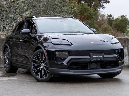 2025 Porsche Macan 