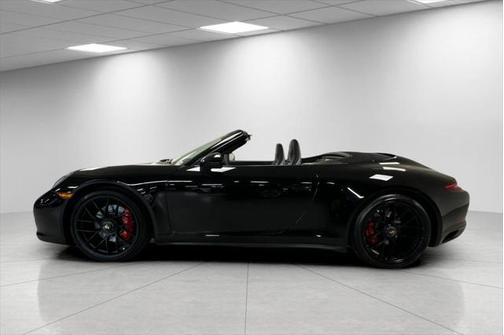 2019 Porsche 911 Carrera 4 GTS
