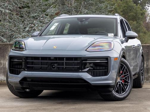 2026 Porsche Cayenne GTS