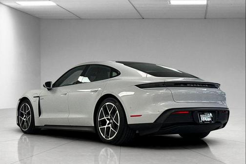 2025 Porsche Taycan 4