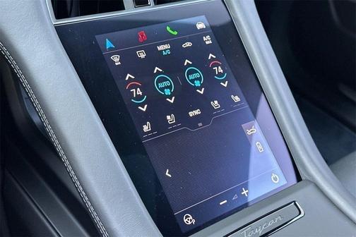 2025 Porsche Taycan 4