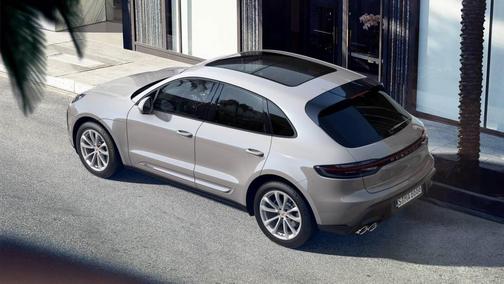 2022 Porsche Macan Base