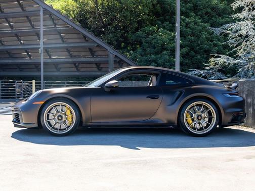 2023 Porsche 911 Turbo S