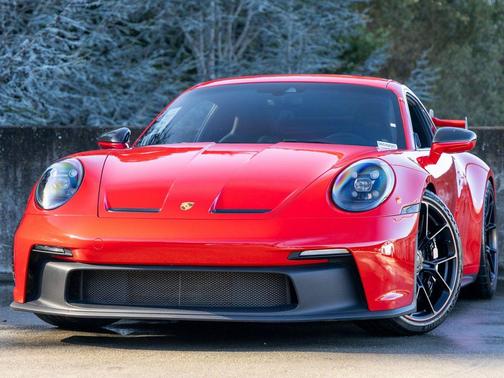 Guards Red 2022 Porsche 911 GT3