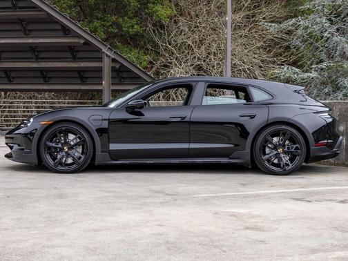 2025 Porsche Taycan 4S