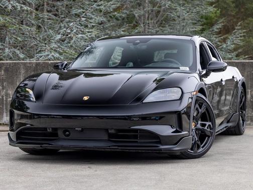 2025 Porsche Taycan 4S