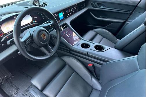 2023 Porsche Taycan Cross Turismo GTS