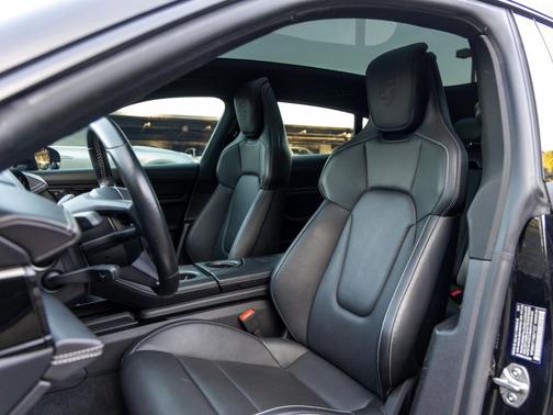 2022 Porsche Taycan 4S