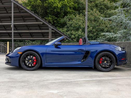 Gentian Blue Metallic 2023 Porsche 718 Boxster GTS 4.0