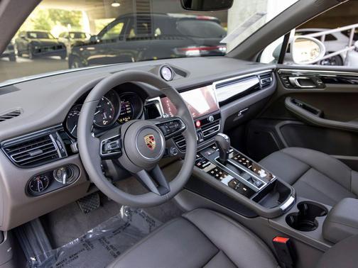 Chalk 2026 Porsche Macan Macan