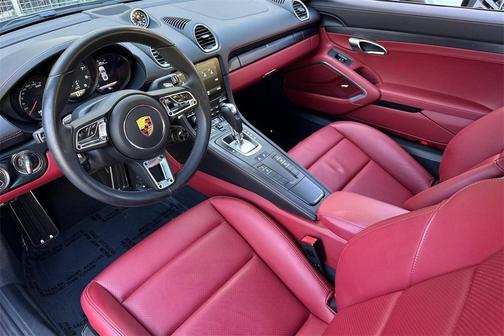 2021 Porsche 718 Cayman GTS 4.0