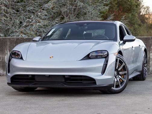 2022 Porsche Taycan 4S