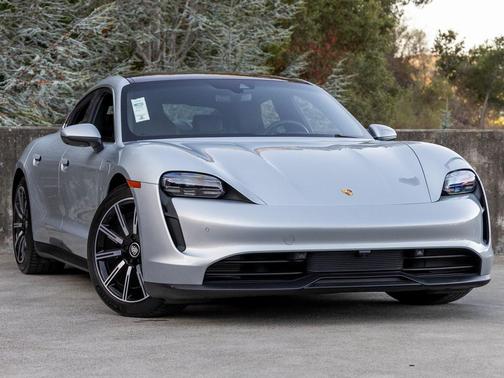 2022 Porsche Taycan 4S