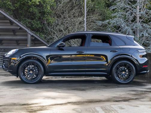 2026 Porsche Cayenne Cayenne E-Hybrid