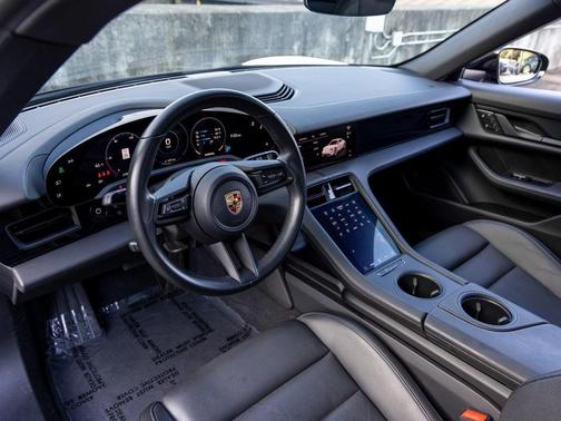 2023 Porsche Taycan Base