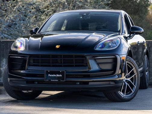 2022 Porsche Macan 