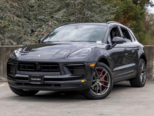 2022 Porsche Macan S