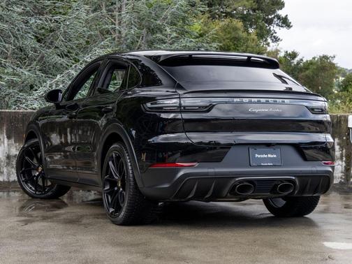 Black 2023 Porsche Cayenne Turbo
