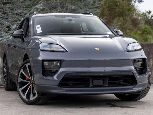 2026 Porsche Macan 4S