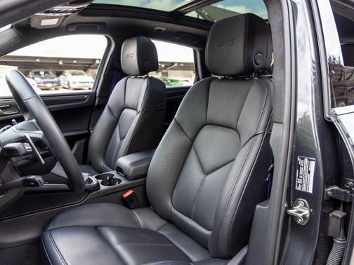 2024 Porsche Macan GTS