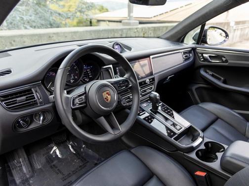 2024 Porsche Macan GTS