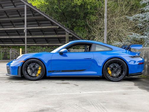 Lugano Blue 2026 Porsche 911 GT3