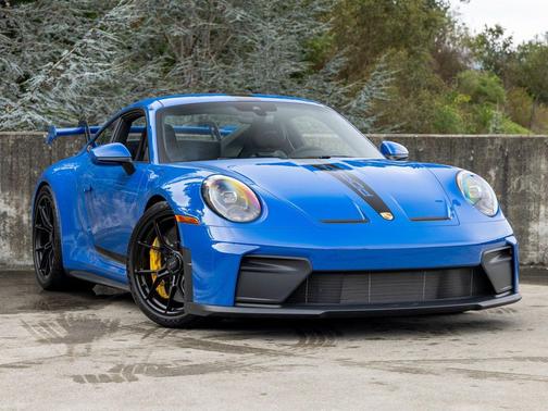 Lugano Blue 2026 Porsche 911 GT3
