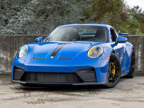 Lugano Blue 2026 Porsche 911 GT3