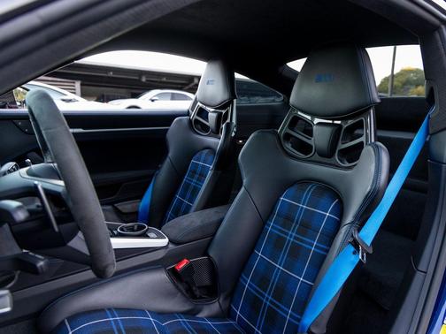 2024 Porsche 911 Dakar