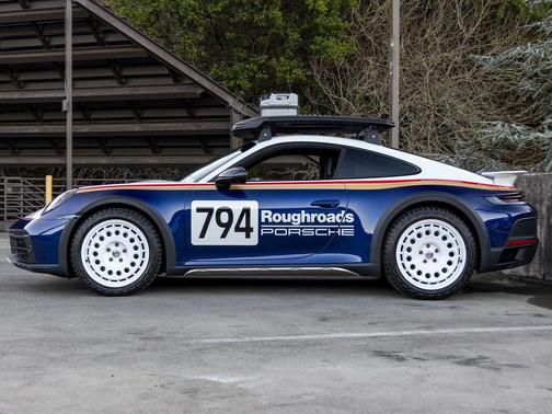 2024 Porsche 911 Dakar