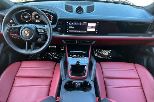 2024 Porsche Cayenne S