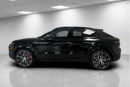 2024 Porsche Cayenne S