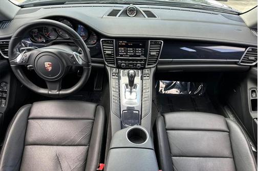 2013 Porsche Panamera 4 Platinum Edition