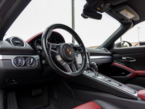 2017 Porsche 718 Boxster 