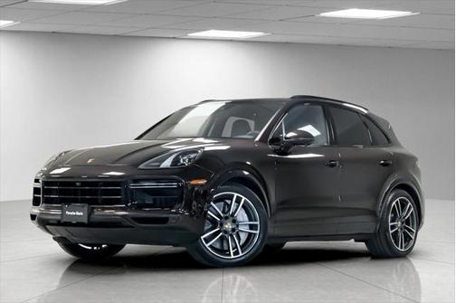 2023 Porsche Cayenne Turbo