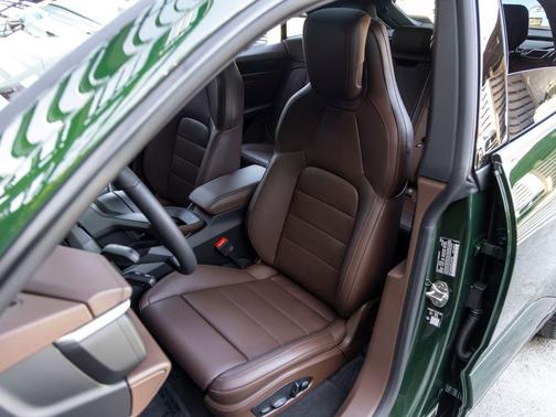 Green Metallic 2026 Porsche Macan Macan Electric