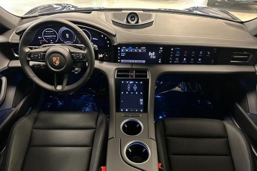 2025 Porsche Taycan 4S
