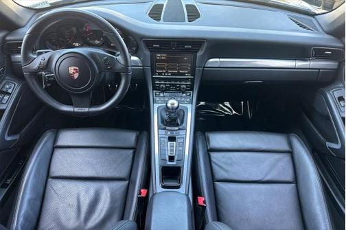2012 Porsche 911 Carrera