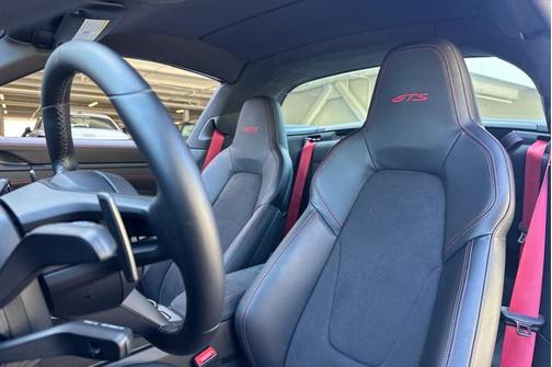2024 Porsche 911 Targa 4 GTS