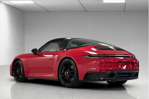 2024 Porsche 911 Targa 4 GTS