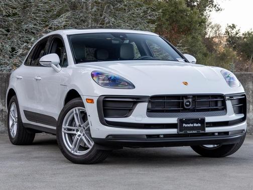 2025 Porsche Macan T