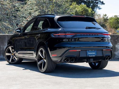 2025 Porsche Macan T