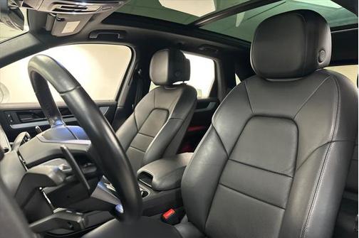 2024 Porsche Cayenne