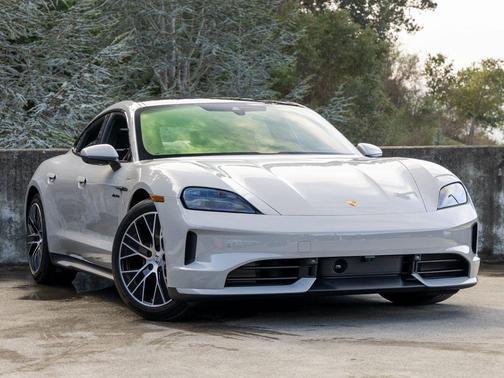 2026 Porsche Taycan 4S