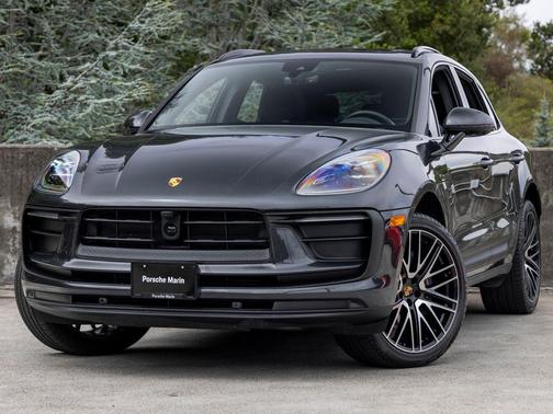 Volcano Grey Metallic 2026 Porsche Macan Macan