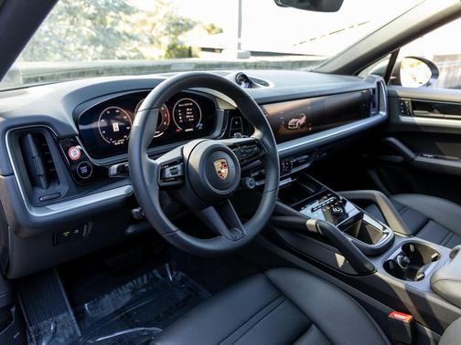 2025 Porsche Cayenne Cayenne