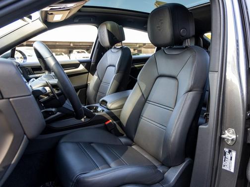 2025 Porsche Cayenne Cayenne